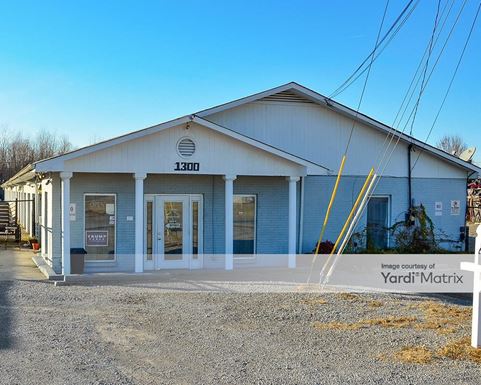 Source URL: https://cdnsc.rentcafe.com/dmslivecafe/3/1071991/1071991-1-4.jpg?width=-1&height=385&quality=80