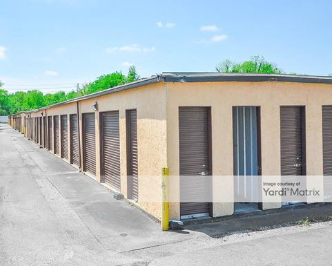 Source URL: https://cdnsc.rentcafe.com/dmslivecafe/3/1072004/1072004-1-6.jpg?width=-1&height=385&quality=80