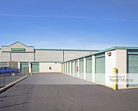 Source URL: https://cdnsc.rentcafe.com/dmslivecafe/3/1072005/1072005-1-3.jpg?width=-1&height=385&quality=80