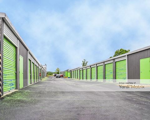 Source URL: https://cdnsc.rentcafe.com/dmslivecafe/3/1072036/1072036-1-2.jpg?width=-1&height=385&quality=80