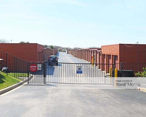 Source URL: https://cdnsc.rentcafe.com/dmslivecafe/3/1072039/1072039-1-4.jpg?width=-1&height=385&quality=80