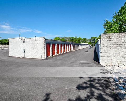 Source URL: https://cdnsc.rentcafe.com/dmslivecafe/3/1072044/1072044-1-5.jpg?width=-1&height=385&quality=80