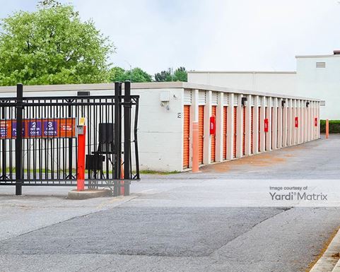 Source URL: https://cdnsc.rentcafe.com/dmslivecafe/3/1072045/1072045-1-2.jpg?width=-1&height=385&quality=80