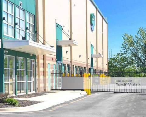 Source URL: https://cdnsc.rentcafe.com/dmslivecafe/3/1072062/1072062-1-3.jpg?width=-1&height=385&quality=80