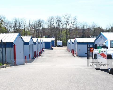 Source URL: https://cdnsc.rentcafe.com/dmslivecafe/3/1072064/1072064-1-4.jpg?width=-1&height=385&quality=80