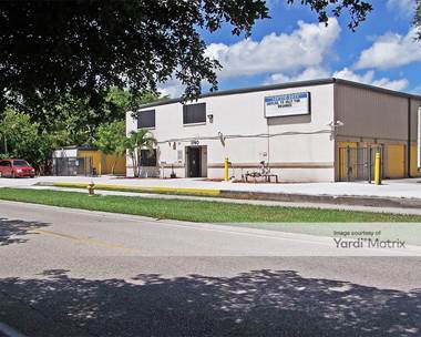 Storage Units for Rent available at 3780 Central Avenue, Fort Myers, FL 33901