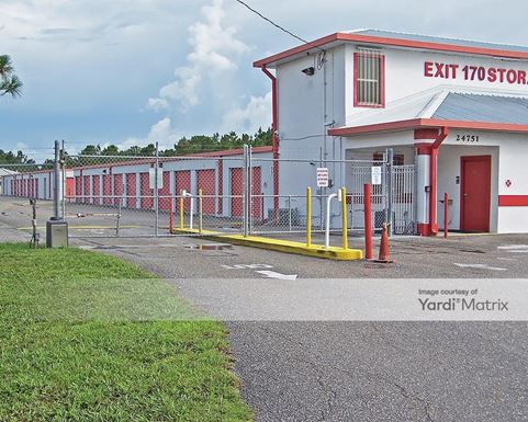 Source URL: https://cdnsc.rentcafe.com/dmslivecafe/3/1072087/1072087-1-5.jpg?width=-1&height=385&quality=80