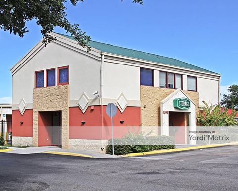 Source URL: https://cdnsc.rentcafe.com/dmslivecafe/3/1072094/1072094-1-2.jpg?width=-1&height=385&quality=80