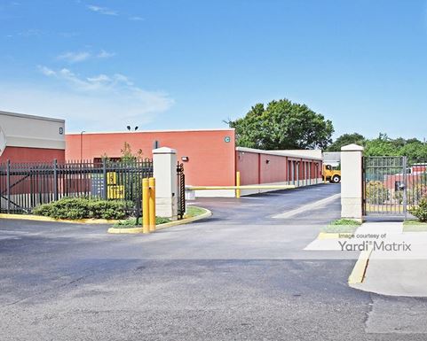 Source URL: https://cdnsc.rentcafe.com/dmslivecafe/3/1072094/1072094-1-3.jpg?width=-1&height=385&quality=80