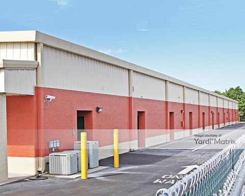 Source URL: https://cdnsc.rentcafe.com/dmslivecafe/3/1072094/1072094-1-5.jpg?width=-1&height=385&quality=80