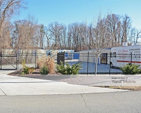 Source URL: https://cdnsc.rentcafe.com/dmslivecafe/3/1072116/1072116-1-3.jpg?width=-1&height=385&quality=80