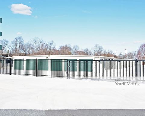 Source URL: https://cdnsc.rentcafe.com/dmslivecafe/3/1072128/1072128-1-4.jpg?width=-1&height=385&quality=80