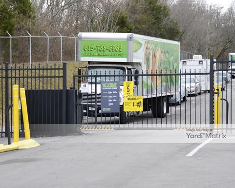 Source URL: https://cdnsc.rentcafe.com/dmslivecafe/3/1072143/1072143-1-4.jpg?width=-1&height=385&quality=80