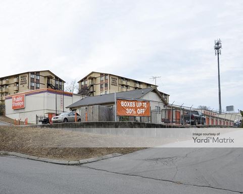 Source URL: https://cdnsc.rentcafe.com/dmslivecafe/3/1072145/1072145-1-4.jpg?width=-1&height=385&quality=80