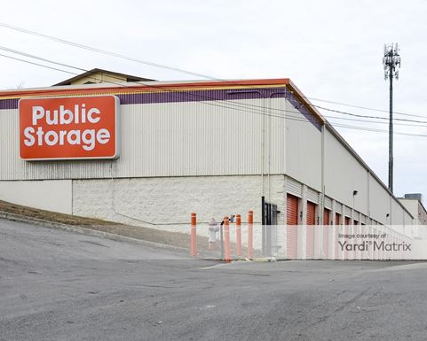 Source URL: https://cdnsc.rentcafe.com/dmslivecafe/3/1072145/1072145-1-5.jpg?width=-1&height=385&quality=80