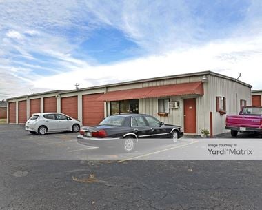 Storage Units for Rent available at 435 9th Avenue, Smyrna, TN 37167