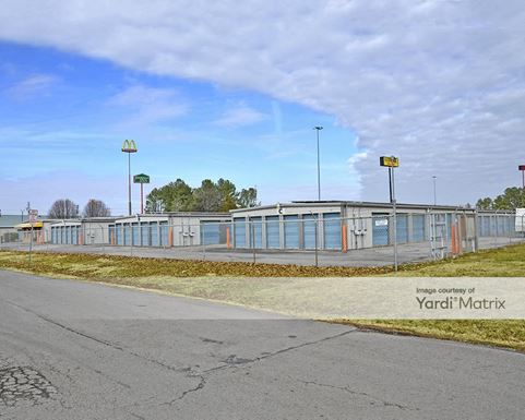 Source URL: https://cdnsc.rentcafe.com/dmslivecafe/3/1072162/1072162-1-2.jpg?width=-1&height=385&quality=80