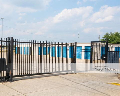 Source URL: https://cdnsc.rentcafe.com/dmslivecafe/3/1072167/1072167-1-3.jpg?width=-1&height=385&quality=80