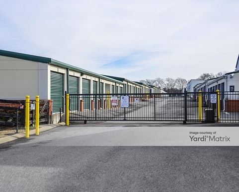 Source URL: https://cdnsc.rentcafe.com/dmslivecafe/3/1072171/1072171-1-5.jpg?width=-1&height=385&quality=80