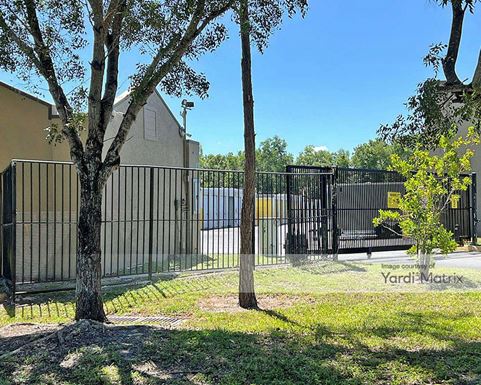 Source URL: https://cdnsc.rentcafe.com/dmslivecafe/3/1072192/1072192-1-3.jpg?width=-1&height=385&quality=80