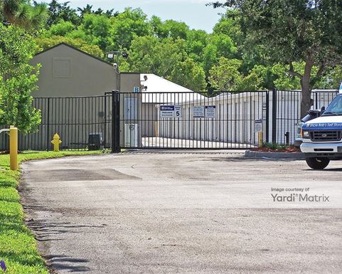 Source URL: https://cdnsc.rentcafe.com/dmslivecafe/3/1072192/1072192-1-4.jpg?width=-1&height=385&quality=80