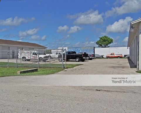 Source URL: https://cdnsc.rentcafe.com/dmslivecafe/3/1072206/1072206-1-2.jpg?width=-1&height=385&quality=80