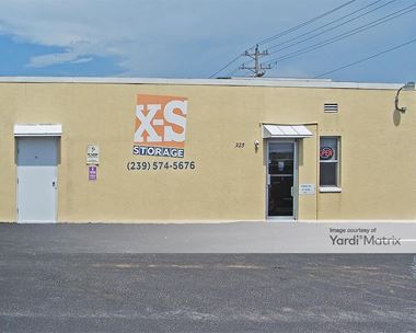 Storage Units for Rent available at 925 SE 13th Place, Cape Coral, FL 33990