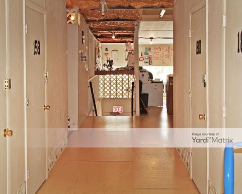 Source URL: https://cdnsc.rentcafe.com/dmslivecafe/3/1072211/1072211-1-4.jpg?width=-1&height=385&quality=80