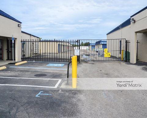 Source URL: https://cdnsc.rentcafe.com/dmslivecafe/3/1072214/1072214-1-2.jpg?width=-1&height=385&quality=80