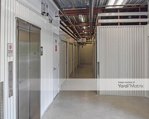 Source URL: https://cdnsc.rentcafe.com/dmslivecafe/3/1072232/1072232-1-2.jpg?width=-1&height=385&quality=80