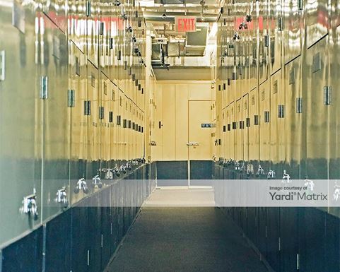 Source URL: https://cdnsc.rentcafe.com/dmslivecafe/3/1072239/1072239-1-5.jpg?width=-1&height=385&quality=80