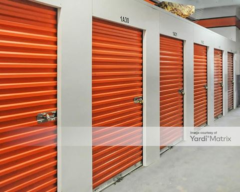 Source URL: https://cdnsc.rentcafe.com/dmslivecafe/3/1072251/1072251-1-5.jpg?width=-1&height=385&quality=80