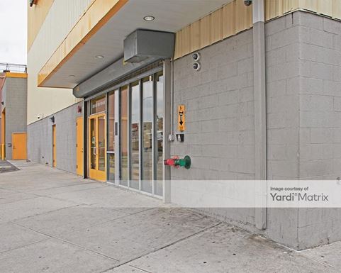 Source URL: https://cdnsc.rentcafe.com/dmslivecafe/3/1072253/1072253-1-4.jpg?width=-1&height=385&quality=80