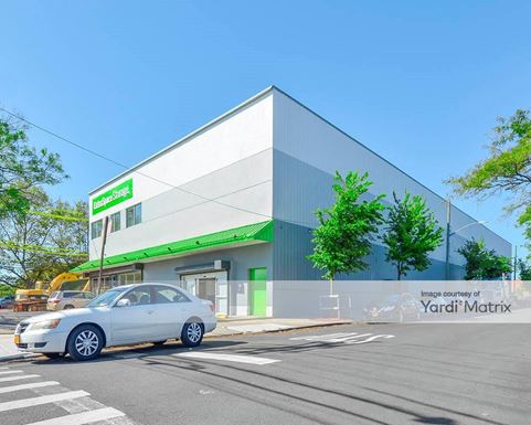 Source URL: https://cdnsc.rentcafe.com/dmslivecafe/3/1072261/1072261-1-2.jpg?width=-1&height=385&quality=80