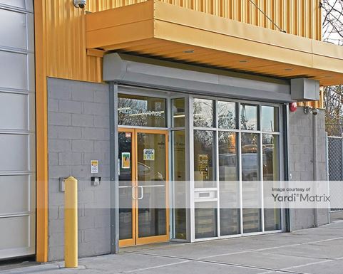 Source URL: https://cdnsc.rentcafe.com/dmslivecafe/3/1072267/1072267-1-3.jpg?width=-1&height=385&quality=80