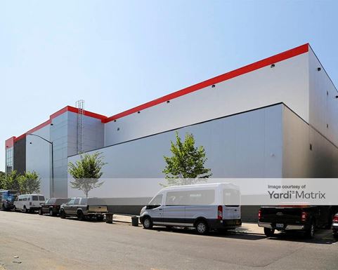 Source URL: https://cdnsc.rentcafe.com/dmslivecafe/3/1072270/1072270-1-2.jpg?width=-1&height=385&quality=80