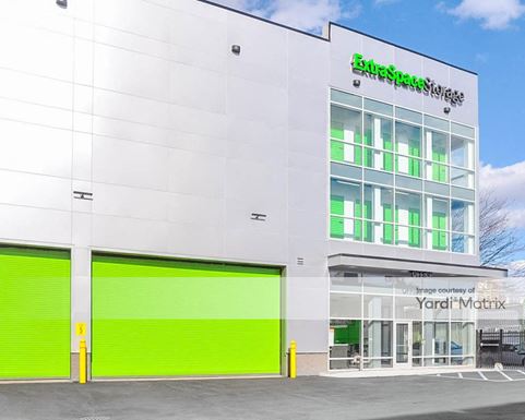 Source URL: https://cdnsc.rentcafe.com/dmslivecafe/3/1072270/1072270-1-5.jpg?width=-1&height=385&quality=80