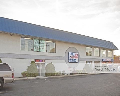 Source URL: https://cdnsc.rentcafe.com/dmslivecafe/3/1072278/1072278-1-4.jpg?width=-1&height=385&quality=80