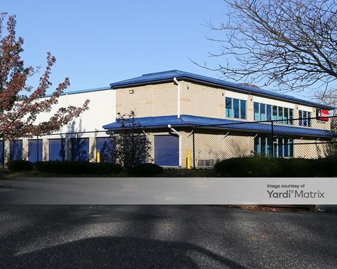 Source URL: https://cdnsc.rentcafe.com/dmslivecafe/3/1072286/1072286-1-3.jpg?width=-1&height=385&quality=80