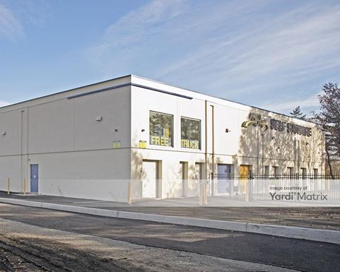 Source URL: https://cdnsc.rentcafe.com/dmslivecafe/3/1072310/1072310-1-4.jpg?width=-1&height=385&quality=80