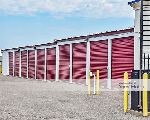 Source URL: https://cdnsc.rentcafe.com/dmslivecafe/3/1072318/1072318-1-5.jpg?width=-1&height=385&quality=80