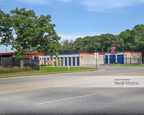 Source URL: https://cdnsc.rentcafe.com/dmslivecafe/3/1072338/1072338-1-2.jpg?width=-1&height=385&quality=80