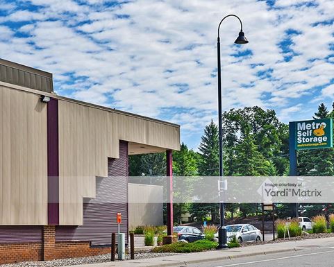 Source URL: https://cdnsc.rentcafe.com/dmslivecafe/3/1072348/1072348-1-2.jpg?width=-1&height=385&quality=80