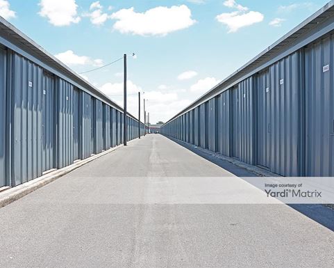 Source URL: https://cdnsc.rentcafe.com/dmslivecafe/3/1072362/1072362-1-3.jpg?width=-1&height=385&quality=80