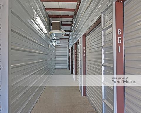 Source URL: https://cdnsc.rentcafe.com/dmslivecafe/3/1072362/1072362-1-4.jpg?width=-1&height=385&quality=80