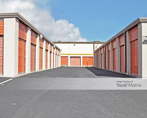 Source URL: https://cdnsc.rentcafe.com/dmslivecafe/3/1072365/1072365-1-4.jpg?width=-1&height=385&quality=80