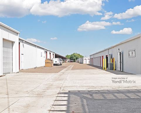 Source URL: https://cdnsc.rentcafe.com/dmslivecafe/3/1072369/1072369-1-3.jpg?width=-1&height=385&quality=80