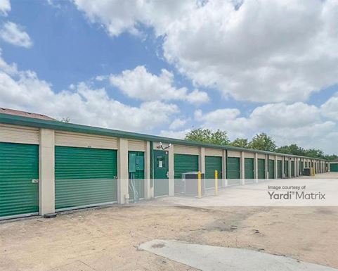 Source URL: https://cdnsc.rentcafe.com/dmslivecafe/3/1072376/1072376-1-2.jpg?width=-1&height=385&quality=80