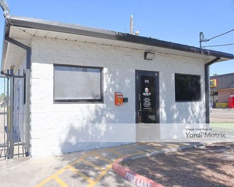 Source URL: https://cdnsc.rentcafe.com/dmslivecafe/3/1072378/1072378-1-5.jpg?width=-1&height=385&quality=80