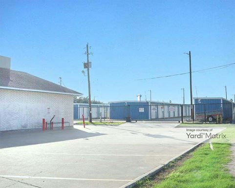 Source URL: https://cdnsc.rentcafe.com/dmslivecafe/3/1072382/1072382-1-3.jpg?width=-1&height=385&quality=80